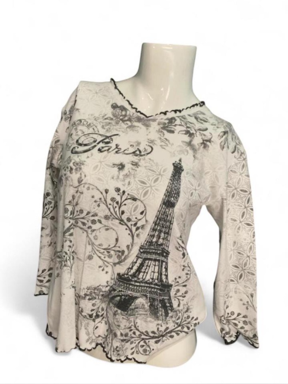 Jess & Jane Paris Eiffel Tower Graphic Long Sleeve Top - White & Black
